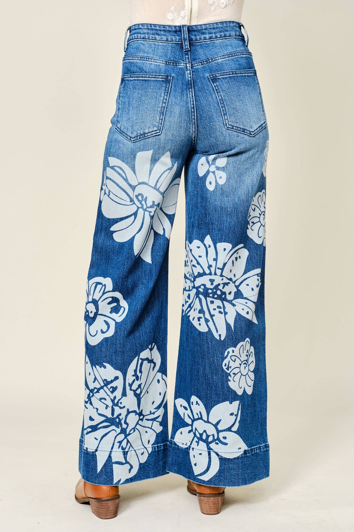 90015P Floral Printed Wide Leg Jeans