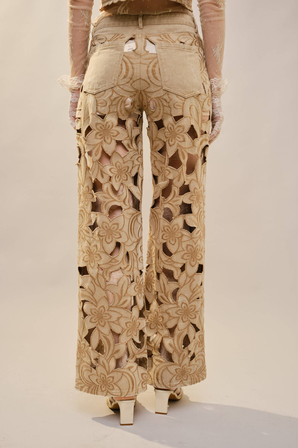 23969P Cut out Floral Embroidered Lace Twill Jeans