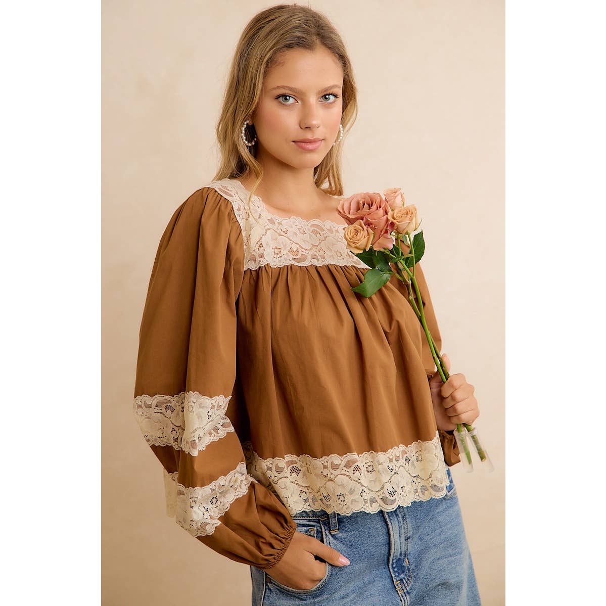 SOLID WOVEN BALLOON SLEEVE SQUARE NECK BLOUSE WITH LACE TRIM