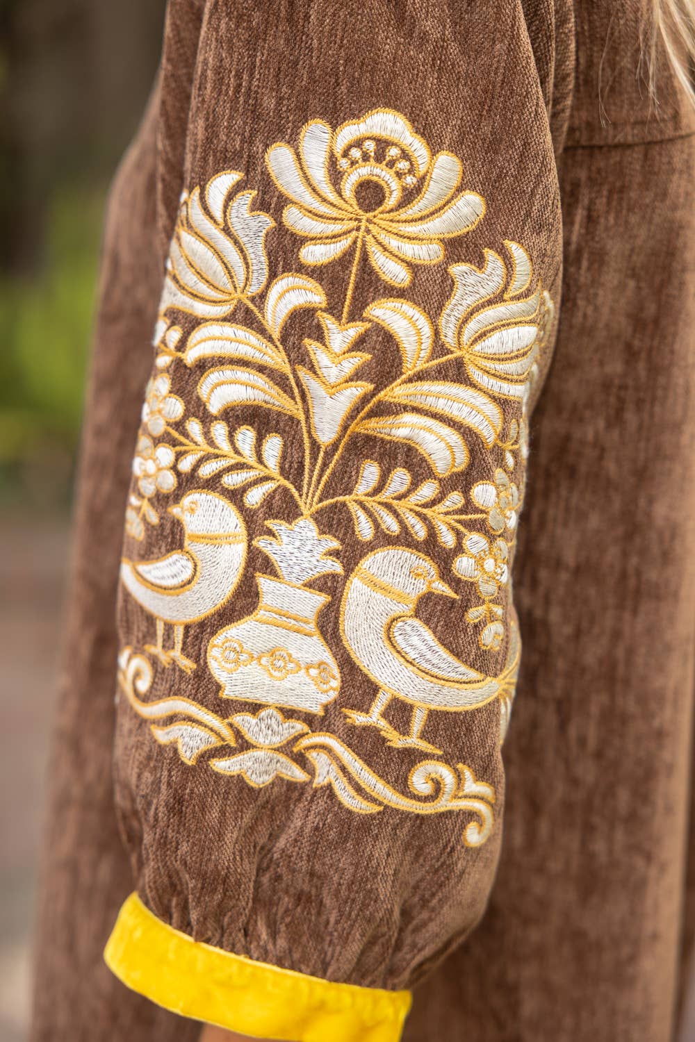 37040 Midnight Gold Embroidered Sleeve Velvet Shift Dress