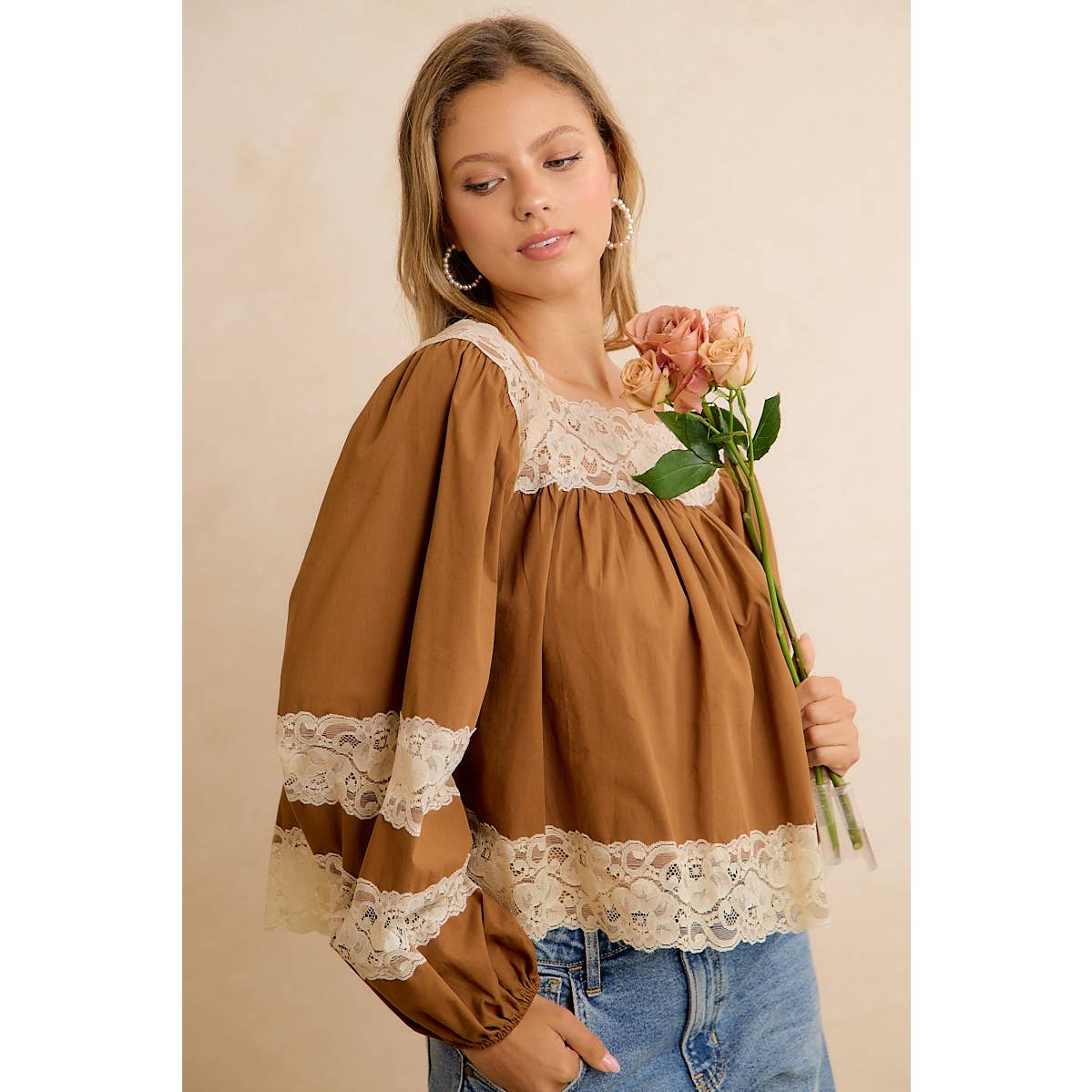 SOLID WOVEN BALLOON SLEEVE SQUARE NECK BLOUSE WITH LACE TRIM