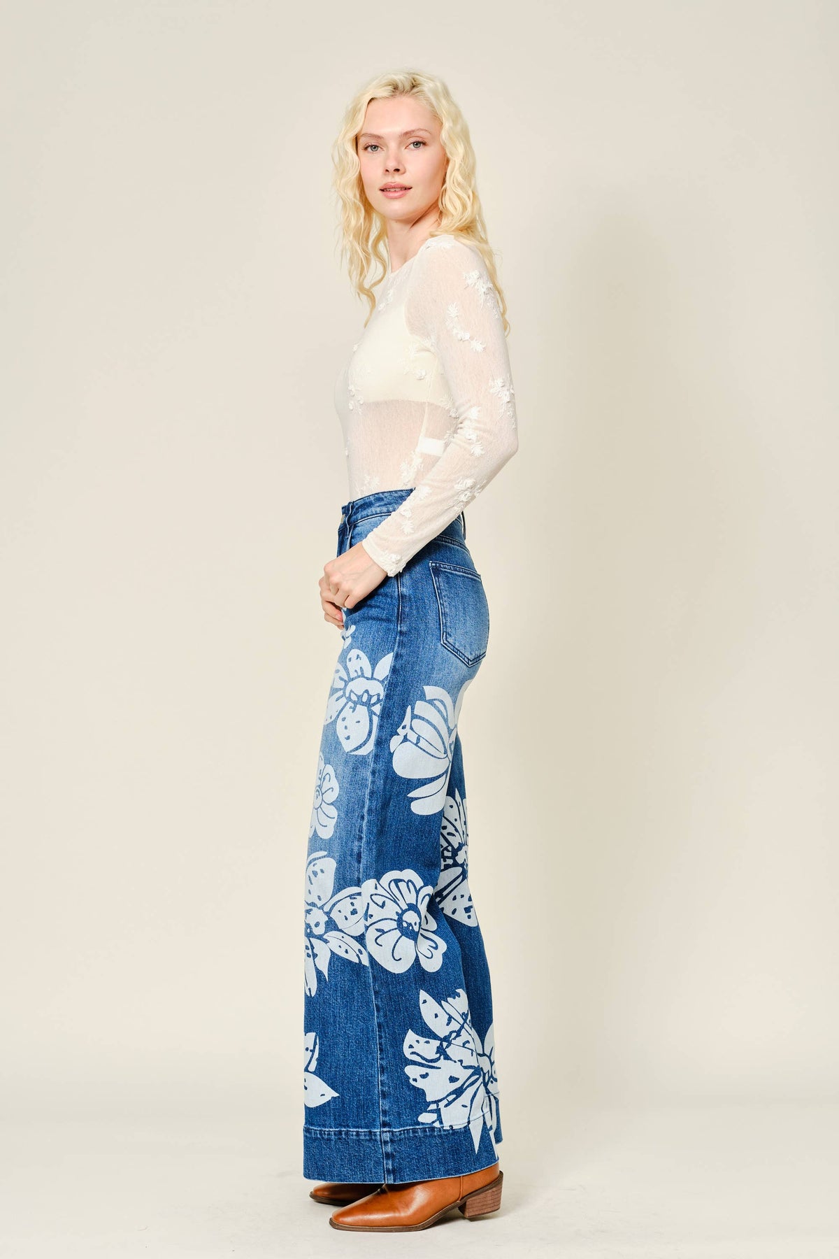 90015P Floral Printed Wide Leg Jeans
